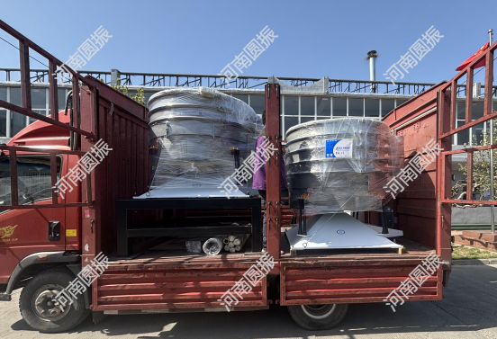 山東省2臺搖擺篩裝車，今日發貨